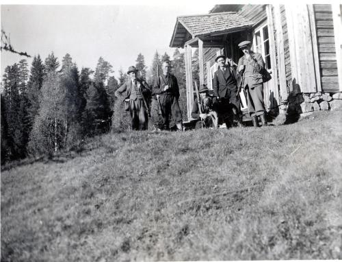 GunnerudsatramSjulseKarlasserudFolkeTholssonElovKroghMauritzOlssonL-rudHerbertJG-rudSO